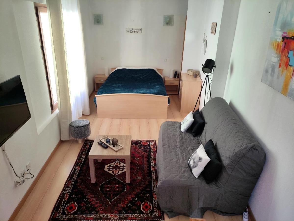 Confortable Maison De Village En Pierre Typique Moltig les Bains Esterno foto