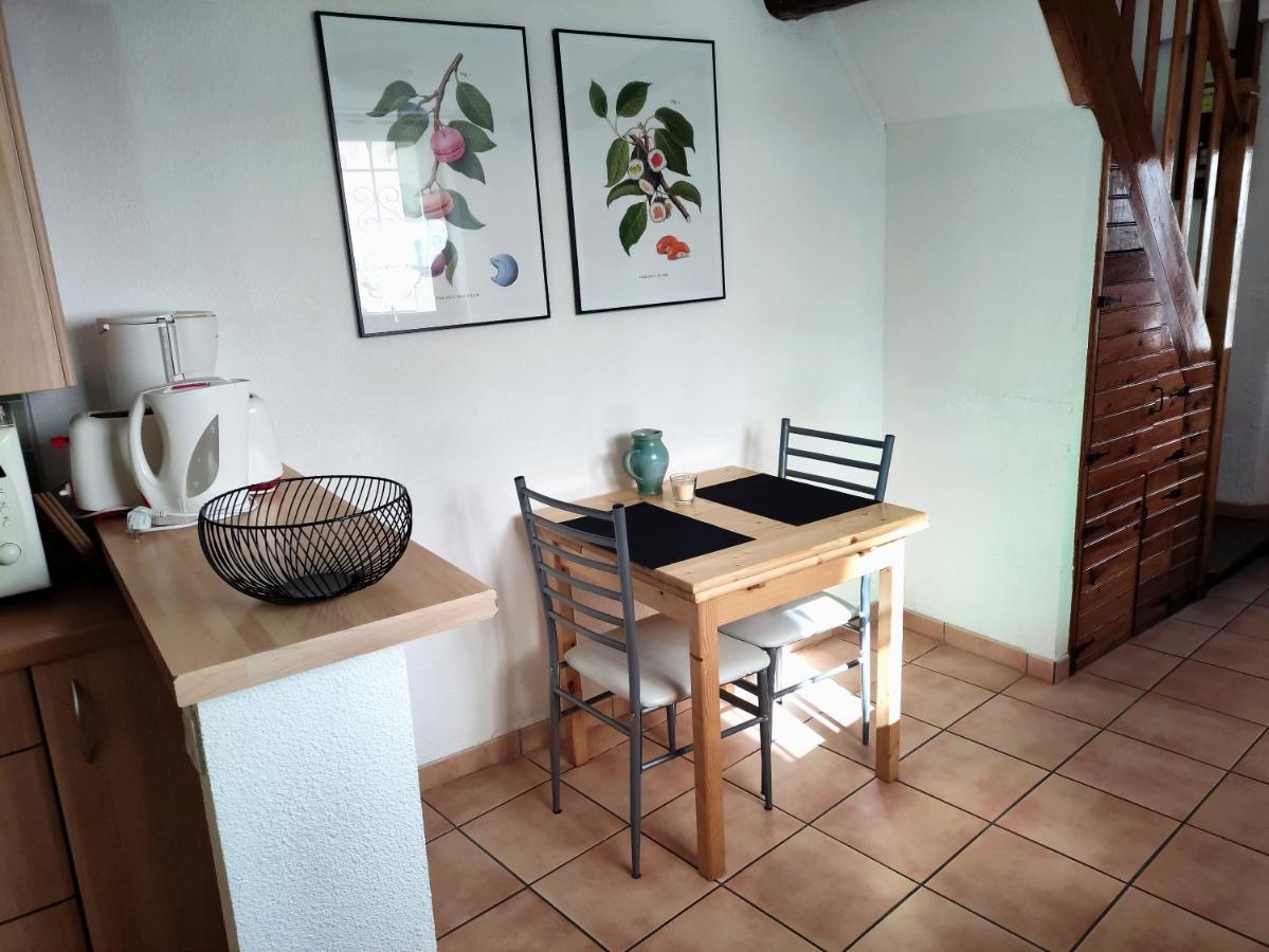 Confortable Maison De Village En Pierre Typique Moltig les Bains Esterno foto